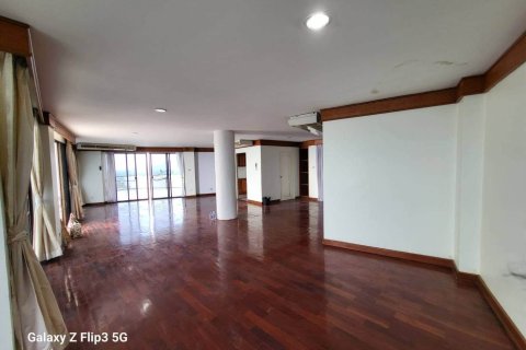 Condo in Rayong, Thailand, 3 bedrooms  № 152697 - photo 4