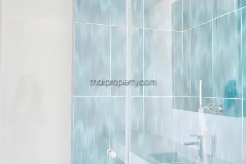 Condominio de 2 dormitorios en Pattaya, Tailandia № 213805 - foto 13