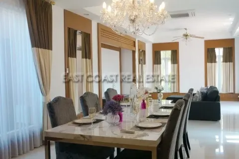 Haus in Pattaya, Thailand 5 Schlafzimmer № 213802 - Foto 4