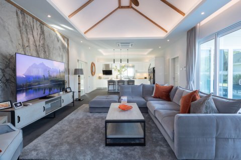 Villa in Hua Hin, Thailand 3 Schlafzimmer № 221798 - Foto 12