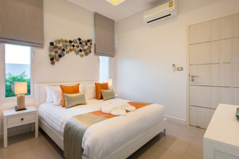 Villa in Hua Hin, Thailand 3 Schlafzimmer № 221797 - Foto 19