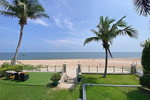 Villa in Cha-am, Thailand 4 Schlafzimmer № 221799 - Foto 3