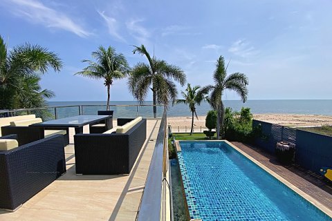Villa in Cha-am, Thailand 4 Schlafzimmer № 221799 - Foto 8