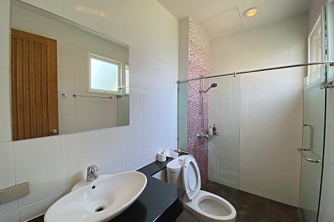 Villa in Cha-am, Thailand 4 Schlafzimmer № 221799 - Foto 30