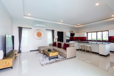 Villa in Hua Hin, Thailand 3 Schlafzimmer № 221793 - Foto 17