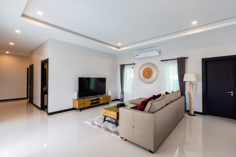 Villa in Hua Hin, Thailand 3 Schlafzimmer № 221793 - Foto 16