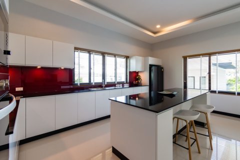 Villa in Hua Hin, Thailand 3 Schlafzimmer № 221793 - Foto 12