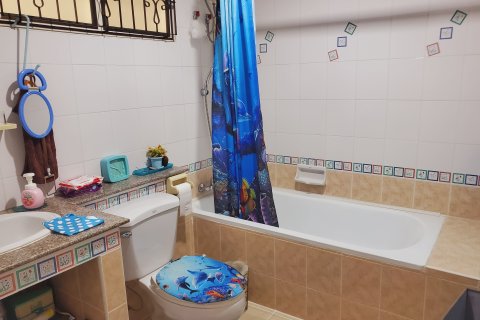House in Phuket, Thailand 3 bedrooms № 135599 - photo 10