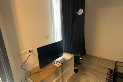 Кондоминиум с 2 спальнями в Дин Даенге, Бангкок, Таиланд № 135598 - фото 6