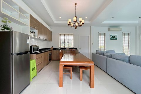 Villa in Hua Hin, Thailand 3 bedrooms № 168561 - photo 19