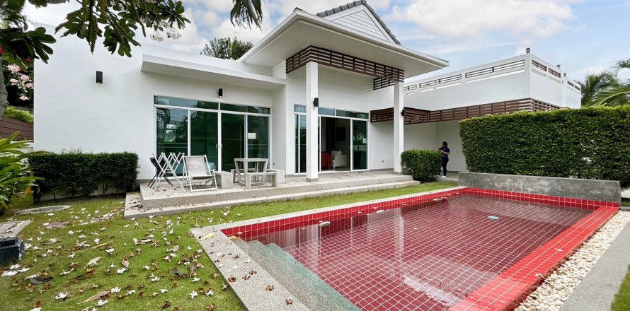 Villa in Hua Hin, Thailand 3 bedrooms № 168562