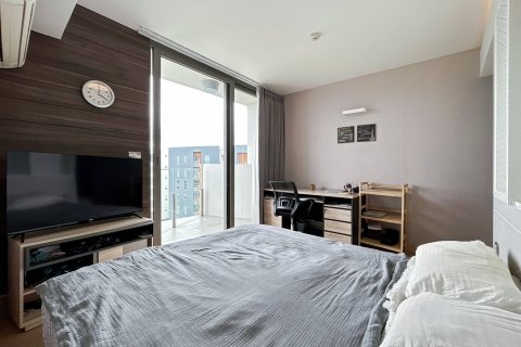 Condo in Hua Hin, Thailand, 2 bedrooms  № 168566 - photo 17