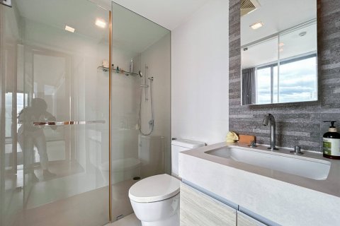 Condo in Hua Hin, Thailand, 2 bedrooms  № 168566 - photo 28