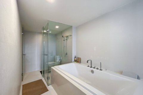 Condo in Hua Hin, Thailand, 2 bedrooms  № 168566 - photo 21