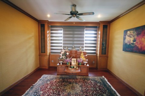 Villa in Cha-am, Thailand 7 bedrooms № 168567 - photo 15