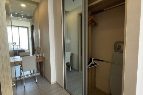 Condo à Watthana, Bangkok, Thaïlande, 1 chambre  № 201019 - photo 4