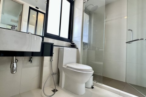 Кондоминиум с 1 спальней в Ваттхане, Бангкок, Таиланд № 201021 - фото 5