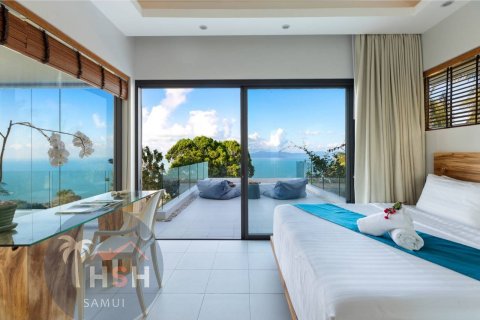 Villa in Ko Samui, Thailand 3 bedrooms № 180060 - photo 15