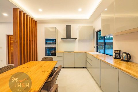 Villa in Ko Samui, Thailand 3 bedrooms № 180058 - photo 10