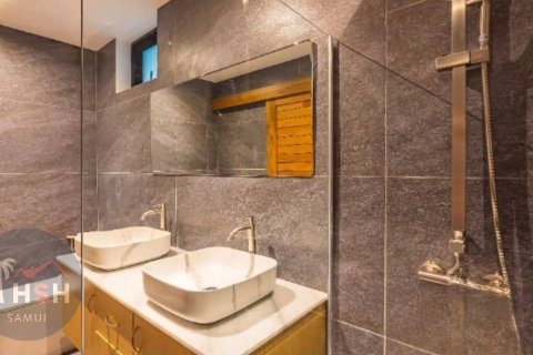 Villa in Ko Samui, Thailand 3 bedrooms № 180058 - photo 15