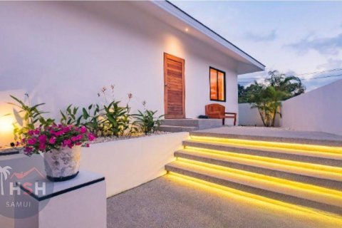 Villa in Ko Samui, Thailand 3 bedrooms № 180058 - photo 17