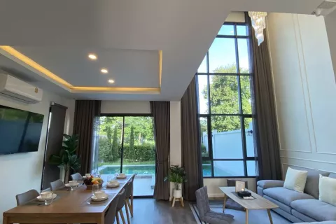 Villa in Chiang Mai, Thailand 4 bedrooms № 136194 - photo 2