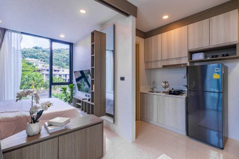 Студия в кондо в Кату, Таиланд № 136192 - фото 2