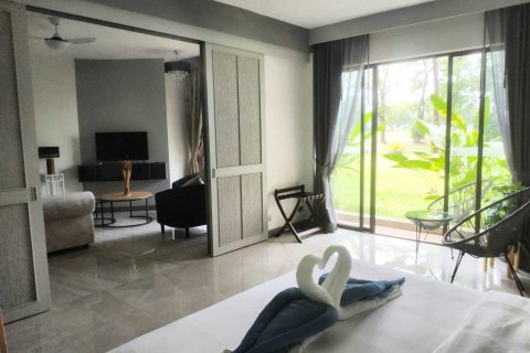 Студия в кондо в Пхукете, Таиланд № 136193 - фото 1