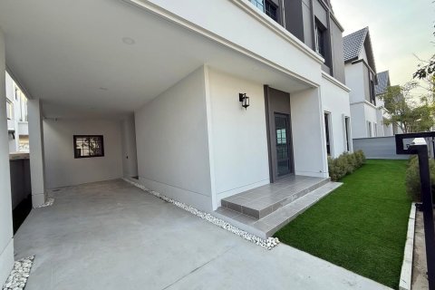 Дом в Банг Каео, Таиланд с 4 спальнями № 164199 - фото 12