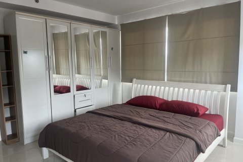 Condo in Phuket, Thailand, 2 bedrooms  № 136788 - photo 2