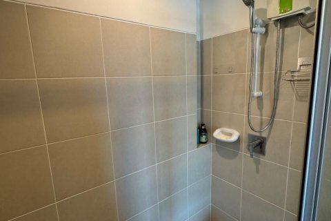 Condo in Phuket, Thailand, 2 bedrooms  № 136788 - photo 7