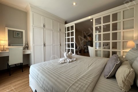 Apartment in Hua Hin, Thailand 2 bedrooms № 194817 - photo 7