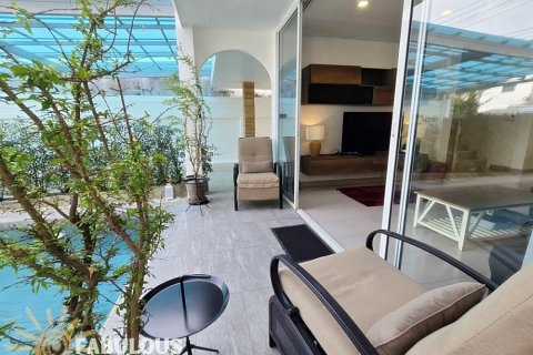Villa in Kathu, Thailand 4 bedrooms № 179338 - photo 14