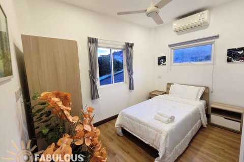 Villa in Kathu, Thailand 4 bedrooms № 179338 - photo 8