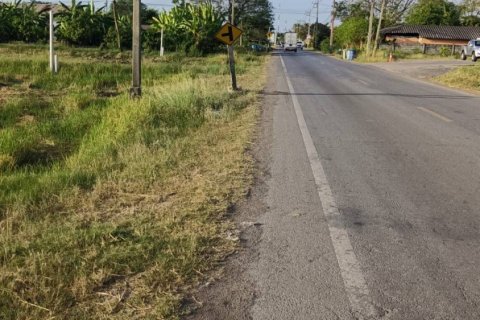 Terrain à Ban Lam Luk Ka, Thaïlande 31988 m2 № 171755 - photo 3