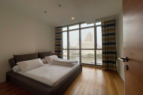 Кондоминиум с 2 спальнями в Кхлонг Сане, Бангкок, Таиланд № 150316 - фото 2