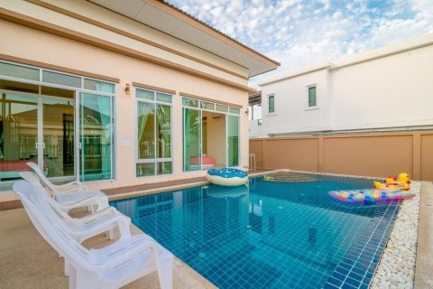 Вилла в Хуа Хине, Таиланд с 3 спальнями  № 137204 - фото 3