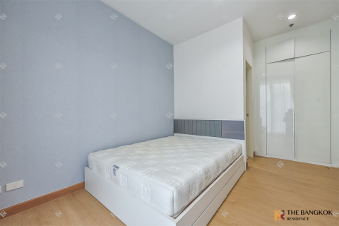 Condo in Bangkok, Thailand, 3 bedrooms  № 185124 - photo 7