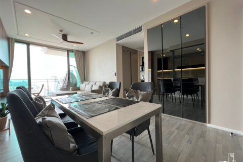 Condo in Bangkok, Thailand, 2 bedrooms № 185125 - photo 4