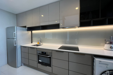 Condo in Bangkok, Thailand, 2 bedrooms № 185125 - photo 5