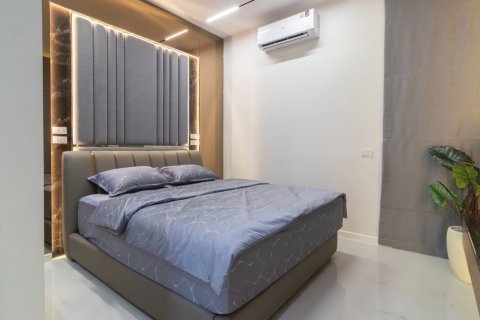 Villa in Pattaya, Thailand 4 Schlafzimmer № 214179 - Foto 18