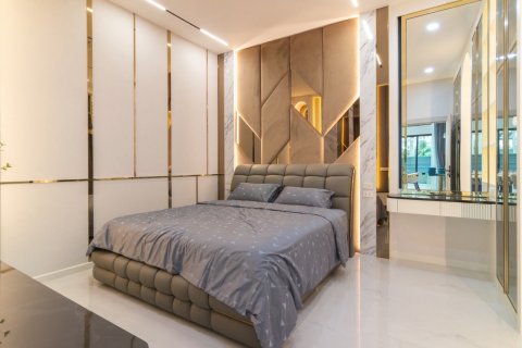 Villa in Pattaya, Thailand 4 Schlafzimmer № 214179 - Foto 10