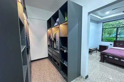 Villa in Pattaya, Thailand 4 Schlafzimmer № 220572 - Foto 10