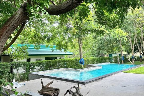 Villa in Pattaya, Thailand 4 Schlafzimmer № 220572 - Foto 15