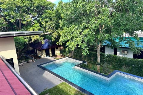 Villa in Pattaya, Thailand 4 Schlafzimmer № 220572 - Foto 3
