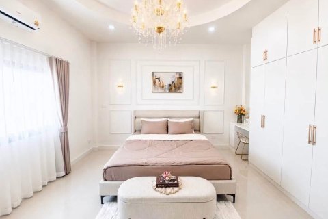 Villa in Pattaya, Thailand 3 Schlafzimmer № 220574 - Foto 16
