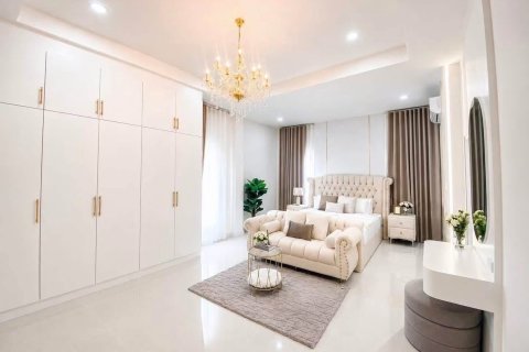 Villa in Pattaya, Thailand 3 Schlafzimmer № 220574 - Foto 8