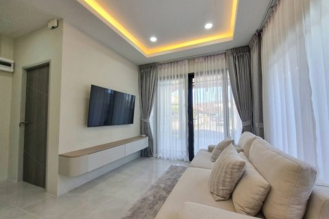 House in Phuket, Thailand 2 bedrooms № 149297 - photo 10