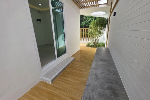 Townhouse in Phuket, Thailand 3 bedrooms № 149299 - photo 3