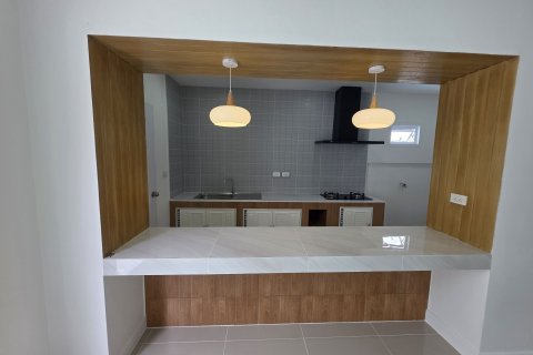 Townhouse in Phuket, Thailand 3 bedrooms № 149299 - photo 12